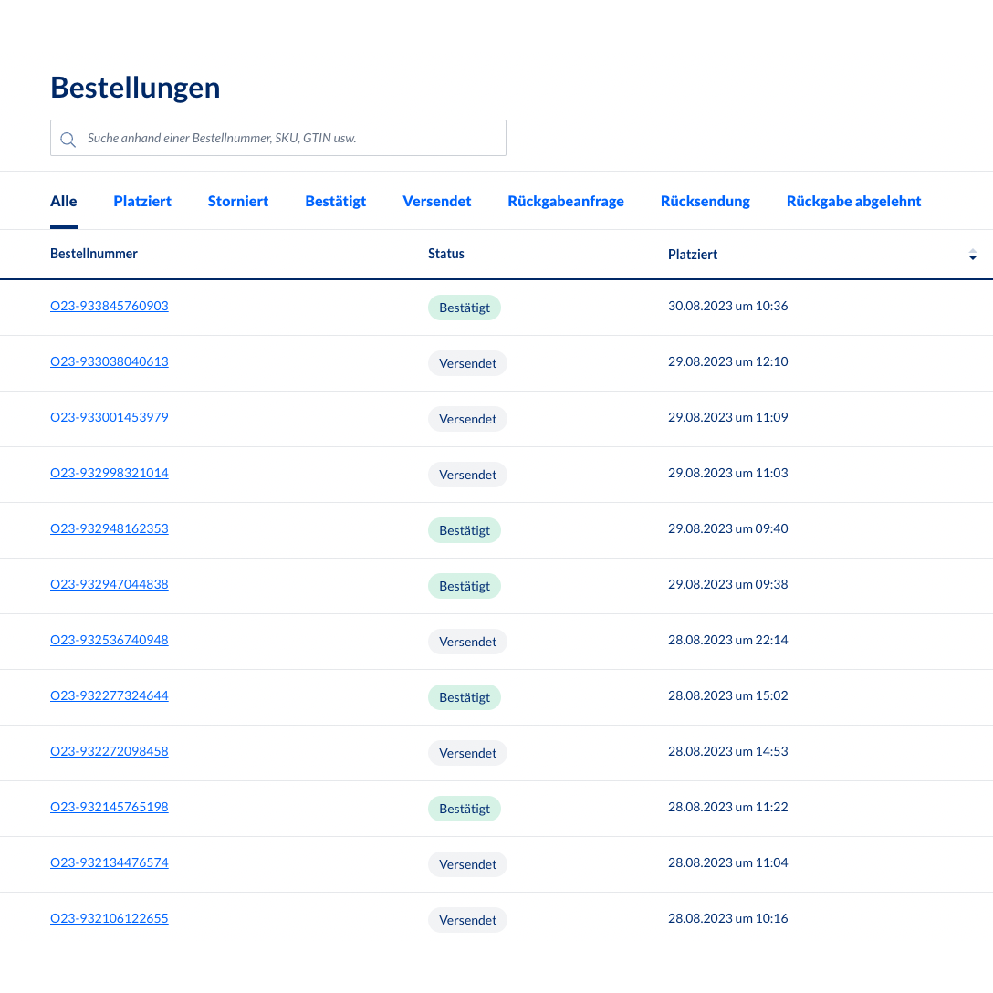 Ein Screenshot des Backend-Bestellmanagementsystems Altruan MetroSync: Metro Market to Weclapp Bestellverarbeitung, das eine Tabelle mit Bestellnummern und Statusaktualisierungen anzeigt. Jede Zeile enthält Bestellnummer, Status, SKU, Erstellungsdatum und -zeit. Die meisten Status zeigen