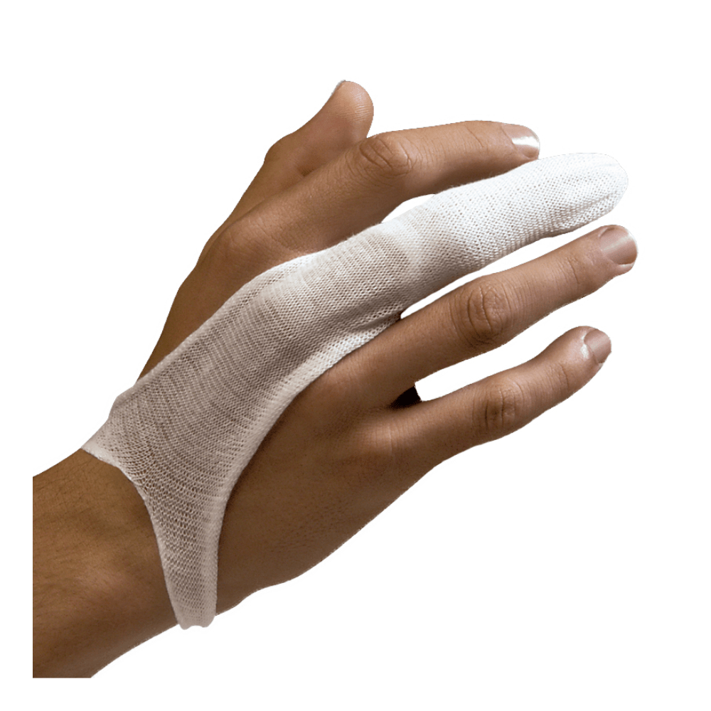 Una mano con dedales elásticos de Holthaus, que cubren el dedo índice y llegan hasta la base del pulgar, de Holthaus Medical GmbH & Co. KG. El vendaje transpirable y elástico inmoviliza el dedo índice. El fondo es de color blanco liso.