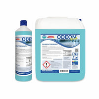 Dos botellas de Arcora ODEON FRESH RAUMDUFTREINIGER, de Arcora International GmbH —una grande y otra pequeña—, contienen un líquido azul. Sus etiquetas blancas incluyen información sobre el producto, advertencias de seguridad e imágenes nítidas de interiores, lo que las hace perfectas como ambientadores.