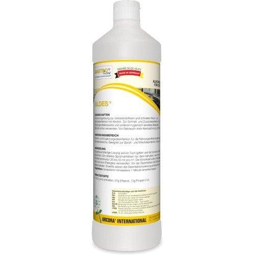 En hvit 1-liters flaske med påskriften "Arcora Aldes Alkoholische Schnelldesinfektion Für Den Lebensmittelbereich" fra Arcora International GmbH har en tysk bruksanvisning, et rødt "Premium Quality Made in Germany"-merke og advarsler på etiketten.