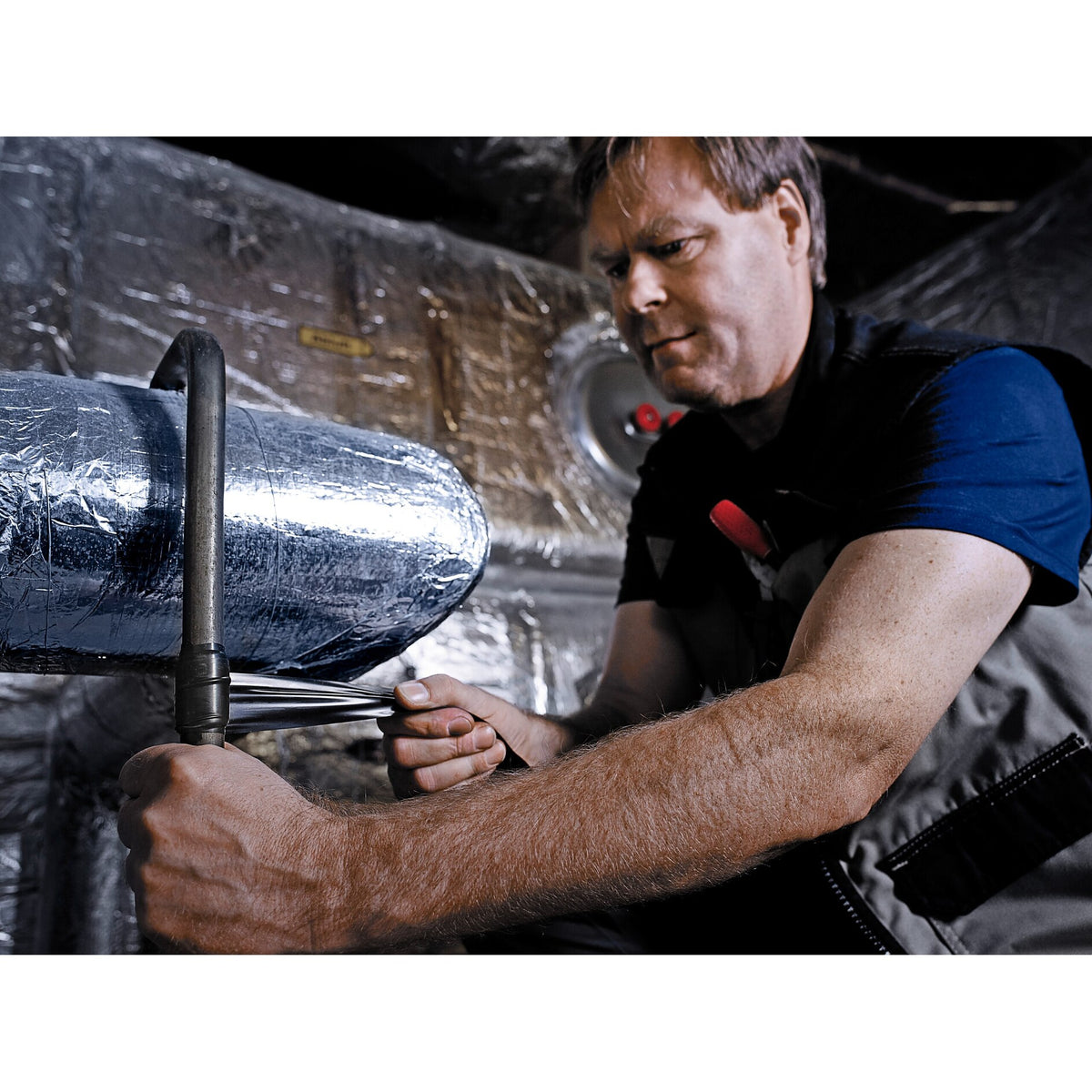 tesa Professional 4600 Xtreme Conditions Repair Tape, 3 m x 25 mm – Application