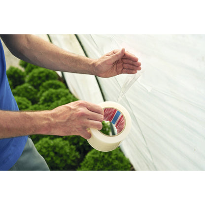 Cinta de reparación para invernaderos tesa 4646, PE, 33 m x 50 mm, transparente – Aplicación