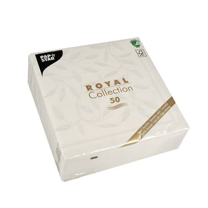 Un paquete sellado con 50 servilletas blancas PAPSTAR "ROYAL Collection" (40 x 40 cm, 1/4-pliegue) de PAPSTAR GmbH. El paquete, mayormente blanco, tiene texto dorado y negro, así como un logotipo de certificación verde en la esquina superior derecha.