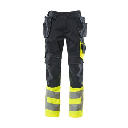 Pantalón con bolsillos colgantes