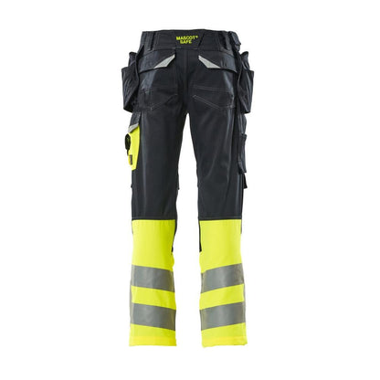 Pantalón con bolsillos colgantes