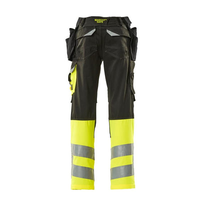 Pantalón con bolsillos colgantes