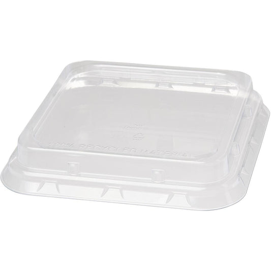 Der Duni GmbH rPET Deckel 900 ml Transparent (156x156x44 mm, Packung mit 40 Stück) ist ein klarer, quadratischer Deckel mit erhöhtem Rand und eingeprägten Recyclingsymbolen, die das recycelte Material hervorheben. Abgebildet vor weißem Hintergrund.