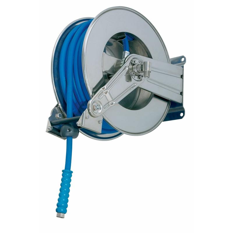 The Diversey hose reel 20 m made of stainless steel, automatic and wall-mountable, comes with 20 m blue hose and ribbed handle.