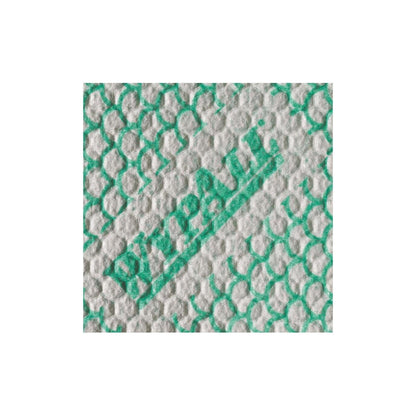 Primer plano de un paño blanco, texturizado WypAll® X80 Plus Critical Clean de Kimberly-Clark GmbH con un patrón verde y marca parcial, similar al paño de limpieza para entornos críticos.
