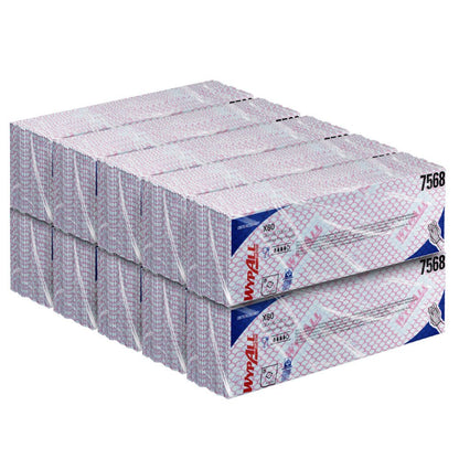 En stabel Kimberly-Clark GmbH WypAll® X80 Critical Clean Interfold Kluter (41 x 33 cm), artikkel 7568, med rød-blått rutemønster, i to rader med fire bokser hver - ideell for kritiske miljøer.