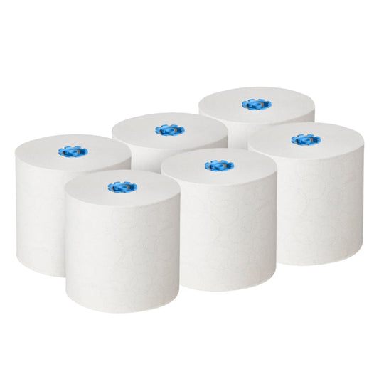 Sechs weiße Kleenex® Rollenhandtücher E-roll Large (1-lagig, 6x250m) der Kimberly-Clark GmbH sind zweireihig angeordnet und haben einen sichtbaren blauen Kern - ideal zum hygienischen Händetrocknen und aus recyceltem Papier hergestellt.