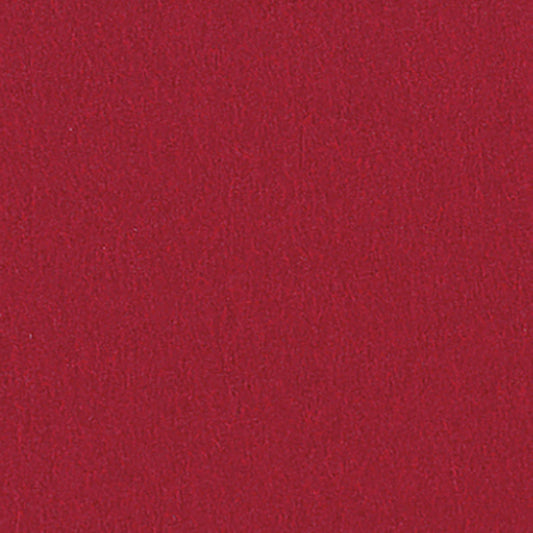 Eine Nahaufnahme des Bio-Dunicel-Mitteldeckchens 84x84 cm bordeaux der Duni GmbH zeigt seinen kräftigen, gleichmäßigen Rotton - eine hochwertige, umweltfreundliche Tischdeko ohne Muster, erhältlich im 20er-Pack.