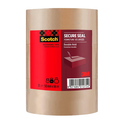 En rull Scotch® emballasjetape for sikker forsegling, 50 mm x 66 m, fra 3M Deutschland GmbH er merket med en rød etikett med produktinformasjon og en strekkode; tapen er gjennomsiktig.