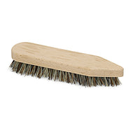 The Nölle Profi-Bürste Union Scrub Brush (20 cm) features exceptionally stiff bristles arranged in neat rows, a flat, angled wooden handle with a natural finish, making it ideal for vigorous scrubbing. Brand: Nölle Profi-Bürste Bürsten- & Pinseltechnik e.K.
