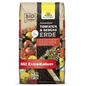 Ein 40L-Sack Neudorff Shop NeudoHum Tomaten- & GemüseErde, torffrei und vegan mit extra Kalium, ideal für Sommergemüse. Bio-Verpackung mit Tomaten, verschiedenen Gemüsesorten, Erde und Pflanzenblättern.