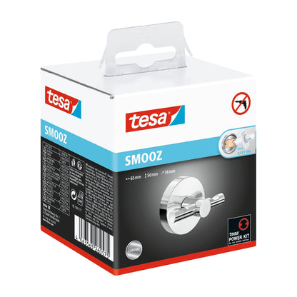 tesa SMOOZ: gancho doble para albornoces, autoadhesivo, de metal cromado
