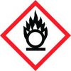 Ein Sicherheitssymbol mit einer schwarzen Flamme über einem Kreis innerhalb einer roten Rautenumrandung auf weißem Hintergrund, das gemäß internationalen Sicherheitsnormen auf eine oxidierende Substanz hinweist.