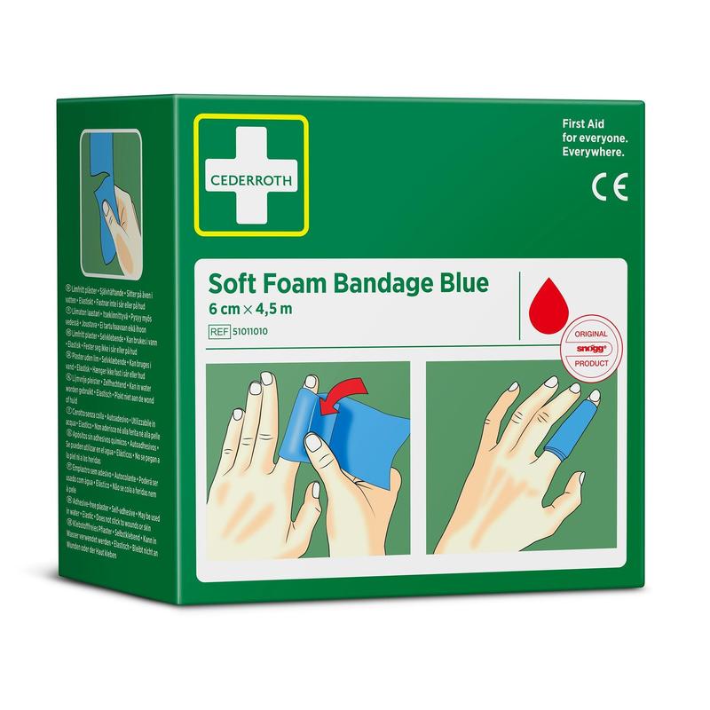 En una caja verde con la inscripción "Cederroth venda de espuma blanda azul 6 cm x 4,5 m | Paquete (1 pieza)" de Orkla Wound Care AB hay imágenes de una mano que envuelve y lleva la venda de espuma azul alrededor de los dedos.