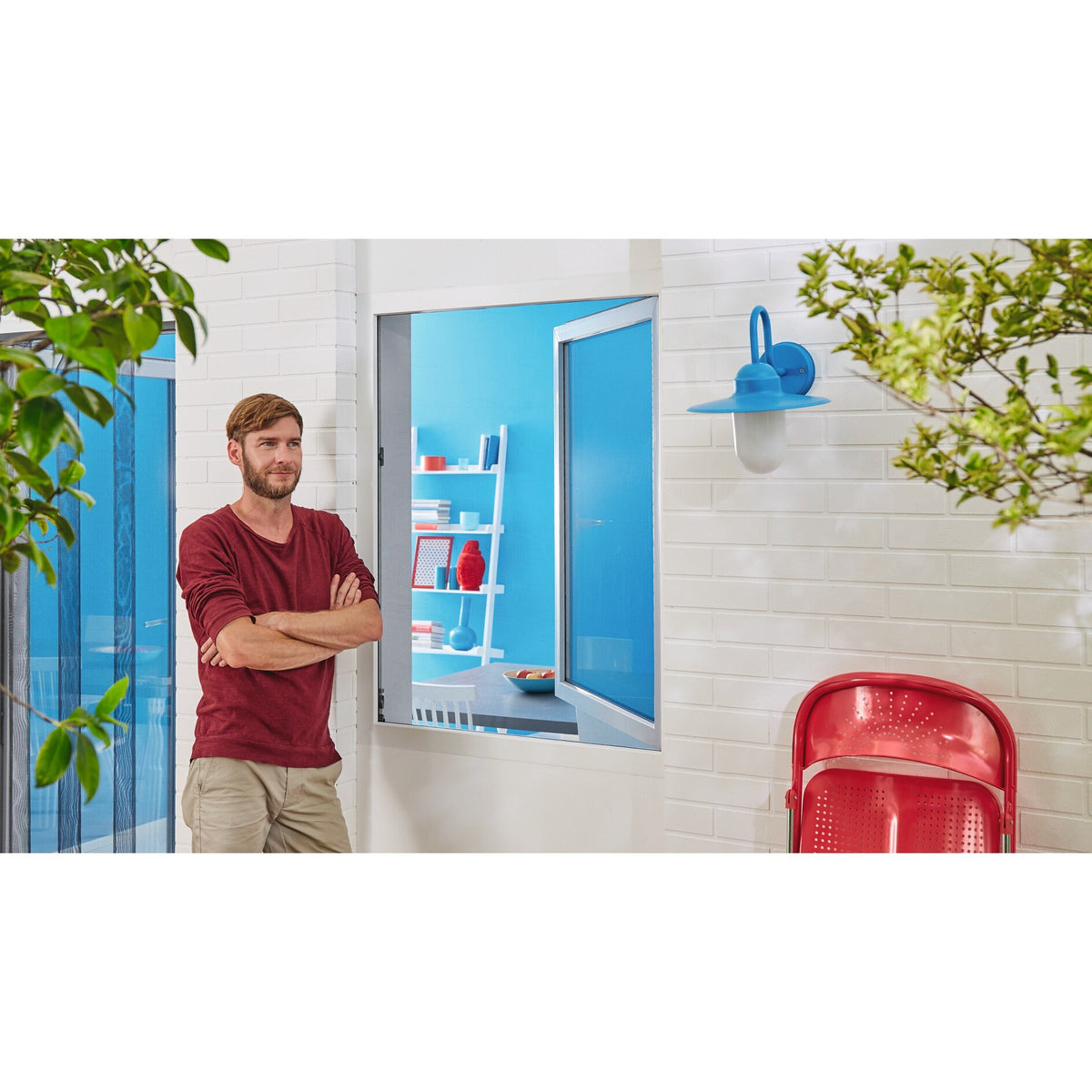 tesa COMFORT Window Screen, 100 x 100 cm, Anthracite – Usage