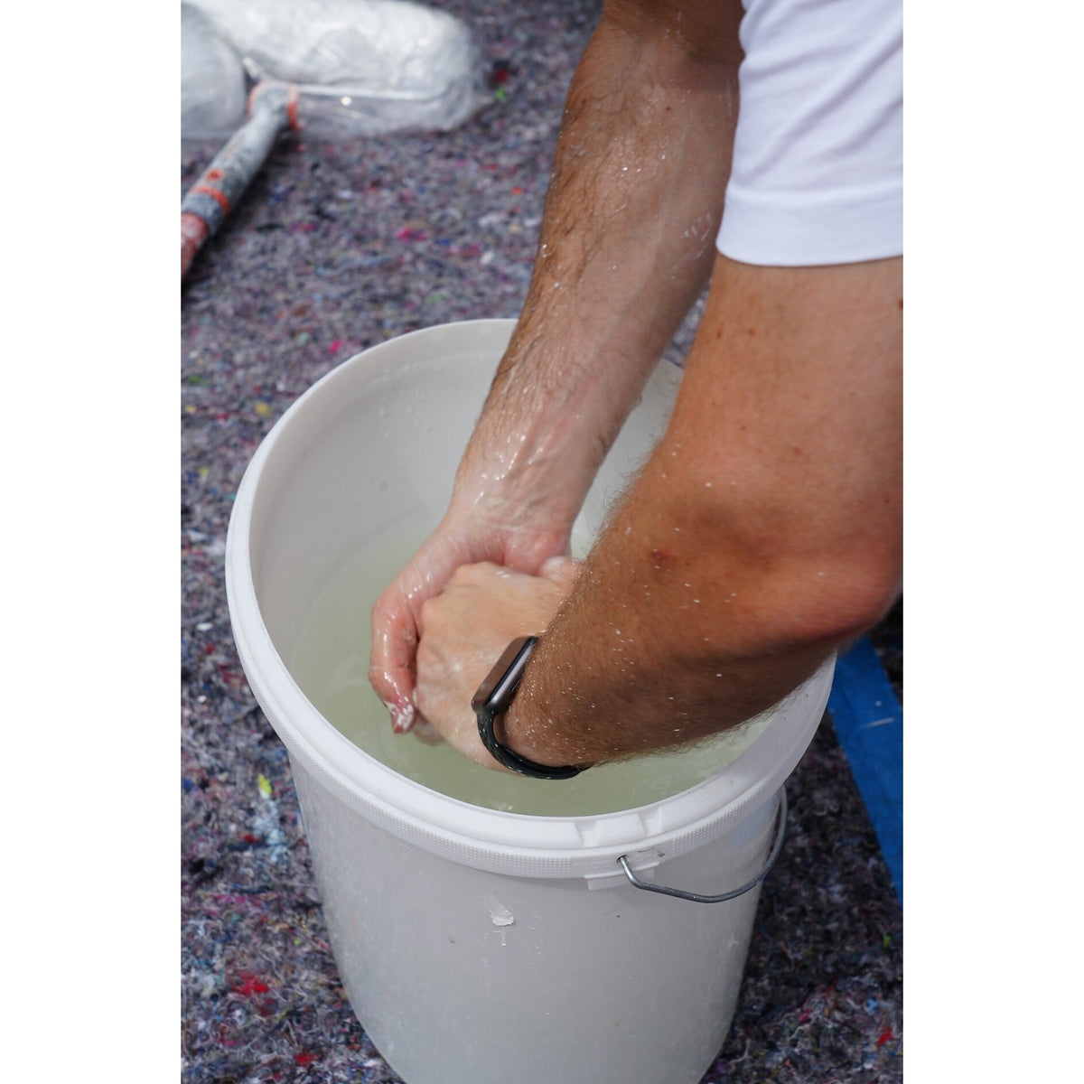 tesa Pevalin 56275 SPECIAL, 3 L – Application
