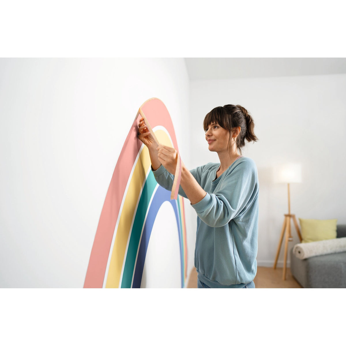 Cinta de protección para pintores tesa KURVEN, 25 m x 25 mm, marrón – Aplicación