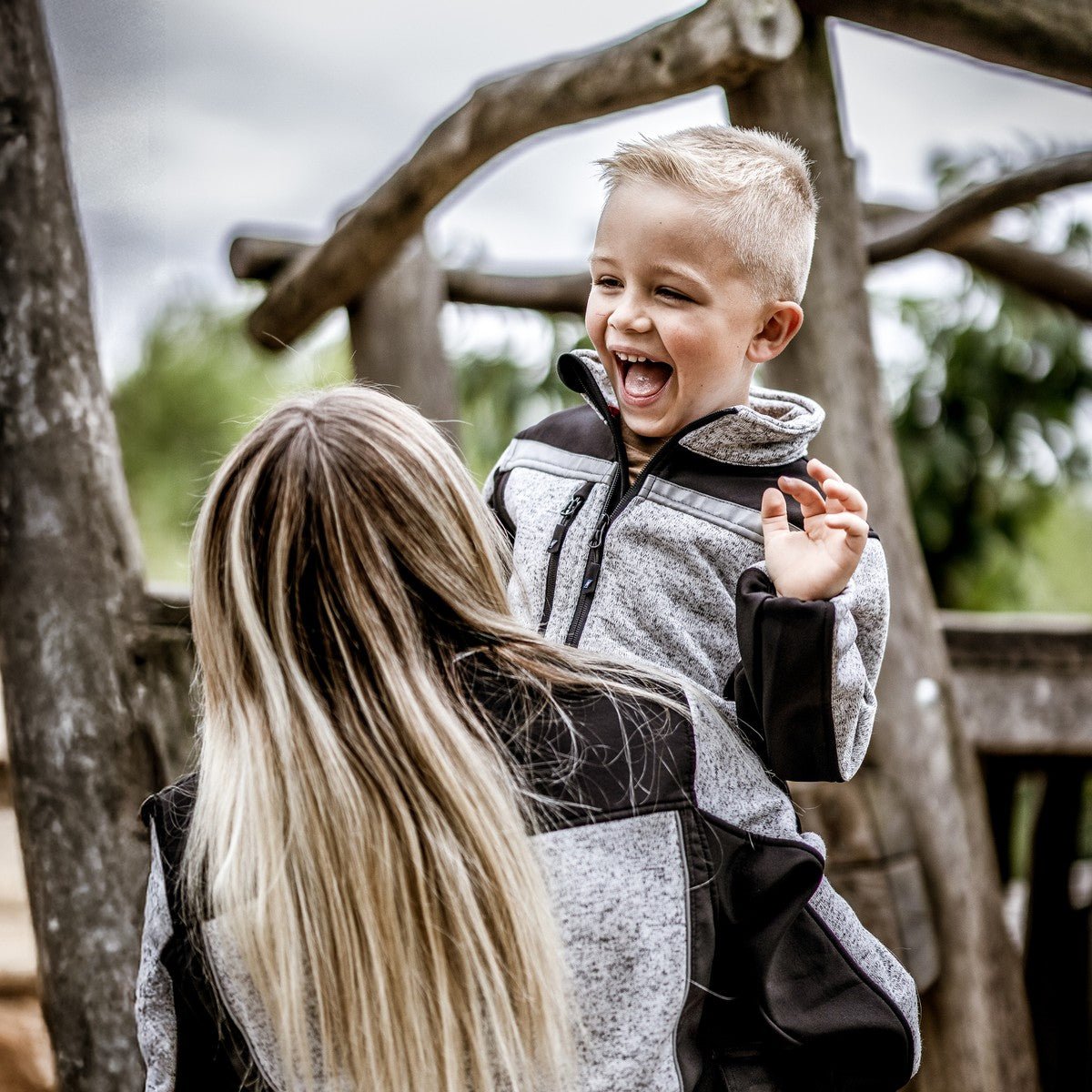 NITRAS MOTION TEX KIDS, knitted softshell jacket, light gray / black