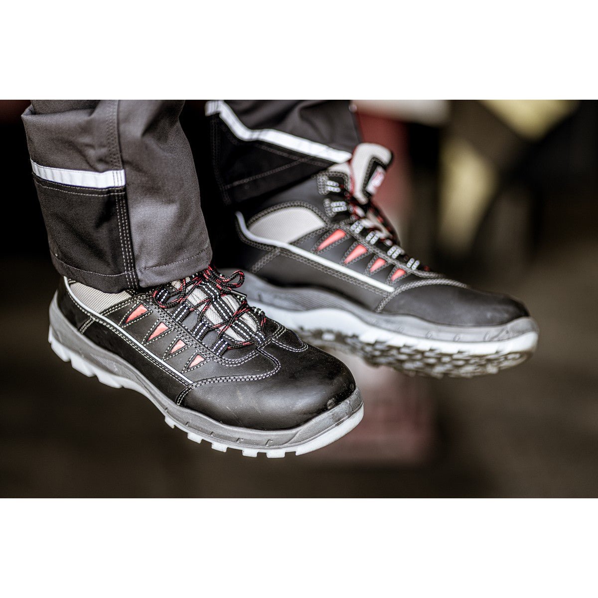 NITRAS SPORT STEP MID, Botas de seguridad S3, altura media, negro
