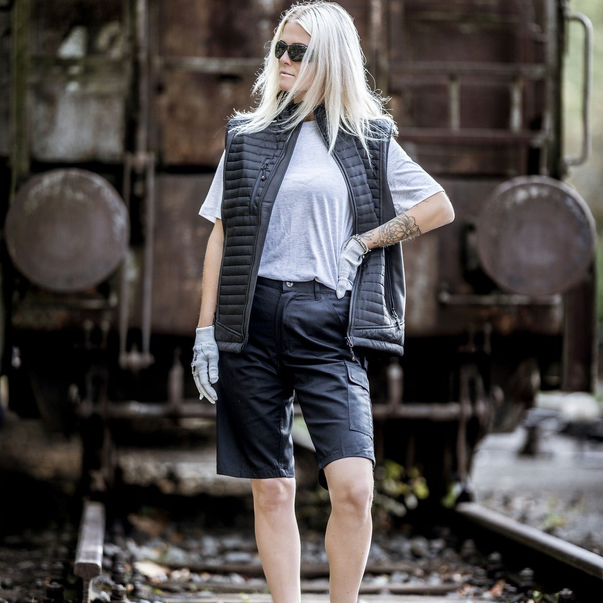 NITRAS MOTION TEX LIGHT, pantalón de trabajo corto, negro