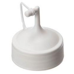 The lid, angled by Diversey Deutschland GmbH & Co. OHG, is a white lid for 0.5 L utility bottles, equipped with a pull-up spout, a dust cover, and a textured grip for easy liquid dispensing on the go. Packaging: 1 piece.