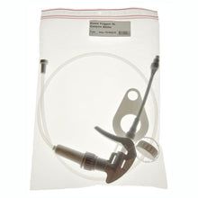 En gjennomsiktig plastpose inneholder et skumsprederhode for 5 L kanner (1 stk) fra Diversey Deutschland GmbH & Co. OHG, med slange, dyse og holder. Posen har en etikett på toppen og en rød, gjenlukkbar stripe for bruk med 5-liters kanner.