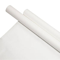 Un papel PAPSTAR Mantel de papel, 8 m x 118 cm, blanco (PAPSTAR GmbH), se presenta sobre una hoja de mantel de papel blanco con una superficie lisa y de textura fina sobre un fondo blanco.