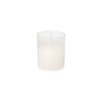Las velas transparentes Starpak 4 Partylichte de Ø 5 cm · 6,5 cm (4 unidades) se suministran en soportes cilíndricos transparentes con mechas visibles: un producto ideal de Starpak para ocasiones especiales, presentado sobre un sencillo fondo blanco.