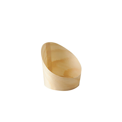 The PAPSTAR 50 snack cups, wood "pure" (7.2 cm height) from PAPSTAR GmbH are small, oval disposable snack cups made from sustainable wood with smooth edges – the eco-friendly choice for snacks.