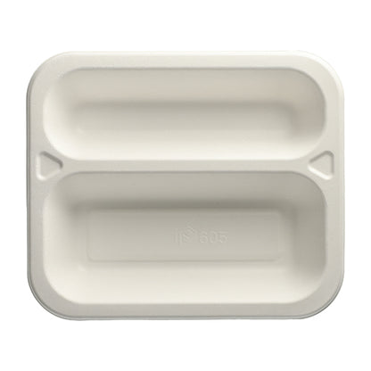Una bandeja rectangular blanca de caña de azúcar de 100 sellos PAPSTAR de PAPSTAR GmbH con dos compartimentos (uno pequeño, uno grande) y una superficie lisa - perfecta para eventos de catering ecológicos.