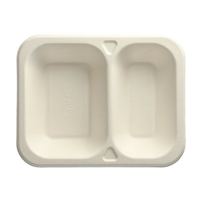 La bandeja rectangular blanca de 2 partes de PAPSTAR GmbH está hecha de caña de azúcar ecológica; ideal para eventos de catering y para llevar. Producto: PAPSTAR 100 bandejas de sellado, caña de azúcar 2-dividido, blanco.