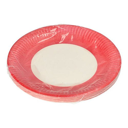 El PAPSTAR 20 platos, cartón redondo Ø 23 cm de la PAPSTAR GmbH tiene un borde rojo y un centro blanco, se entrega en un embalaje de plástico transparente y es ideal para eventos, aquí mostrado sobre un fondo blanco.