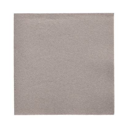 Die PAPSTAR 20 Servietten "DAILY Collection" 1/4-Falz 32x32cm der PAPSTAR GmbH sind hellgraue, dezent strukturierte Servietten, die sich ideal zur Tischdekoration eignen und auf weißem Untergrund abgebildet sind.