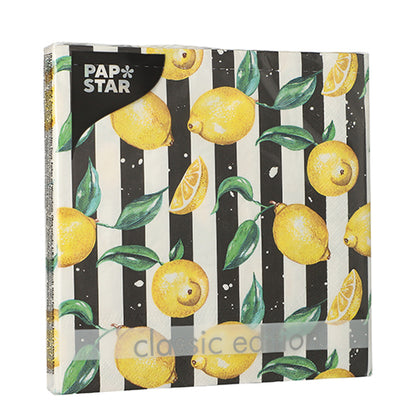 En 20-pakning PAPSTAR servietter (33x33 cm, 3-lags, 1/4-brett) fra PAPSTAR GmbH utmerker seg med sitt svart-hvite stripedesign med sitroner og grønne blader for stilfull holdbarhet.