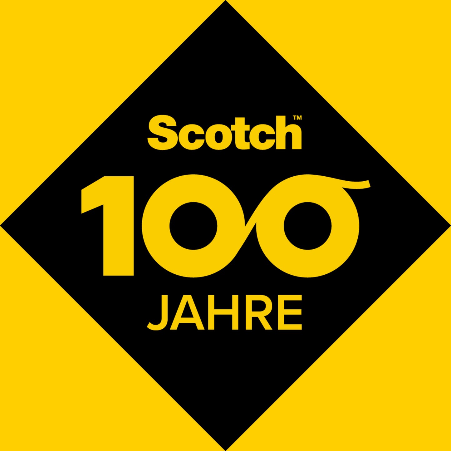 Eine schwarze Raute auf gelbem Grund trägt das Scotch®-Logo, eine große gelbe "100" mit einer unendlichen Null und darunter "JAHRE", was auf 100 Jahre Scotch® Extra weiche Filzpads SP84A24 selbsthaftend von 3M Deutschland GmbH hinweist.
