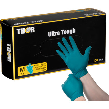 Zwei Hände ziehen sich die grünen Thor Ultra Tough Handschuhe von Abena Re-Seller GmbH an, vor dem Karton. Perfekt für Outdoor-Aktivitäten sind diese mittelgroßen, puderfreien Einweghandschuhe 24 cm lang und werden in einer 100er-Packung geliefert - groß und robust.