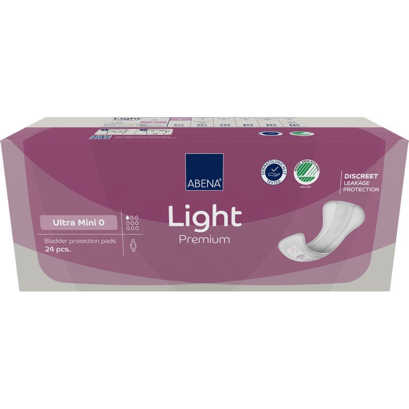Una caja rectangular de ABENA Light Ultra Mini 0, Premium de Abena Re-Seller GmbH (24 unidades) está decorada con un diseño púrpura, una imagen del producto e iconos que destacan la protección discreta para las usuarias de compresas.