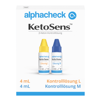 Imagen del producto «Alphacheck KetoSens β-Keton-Kontrolllösung L+M | Envase (2 frascos)» de Berger Med GmbH para medidores de cetonas. La imagen muestra una caja blanca con texto en azul y amarillo. En la caja hay dos frascos pequeños con tapones de colores, uno amarillo (solución L) y otro azul (solución de control M). El volumen indicado es de 4 ml.