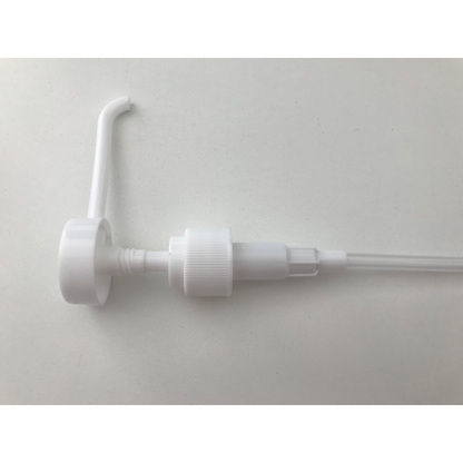 Der Dr. Schnell Dispenser der DR.SCHNELL GmbH & Co. KGaA ist ein weißer Dosierhilfen-Spender aus Kunststoff mit langem Schlauch, geripptem Kragen und gebogener Düse, ideal zum Dosieren von Reinigungsmitteln. Abgebildet auf einfarbig weißem Hintergrund.