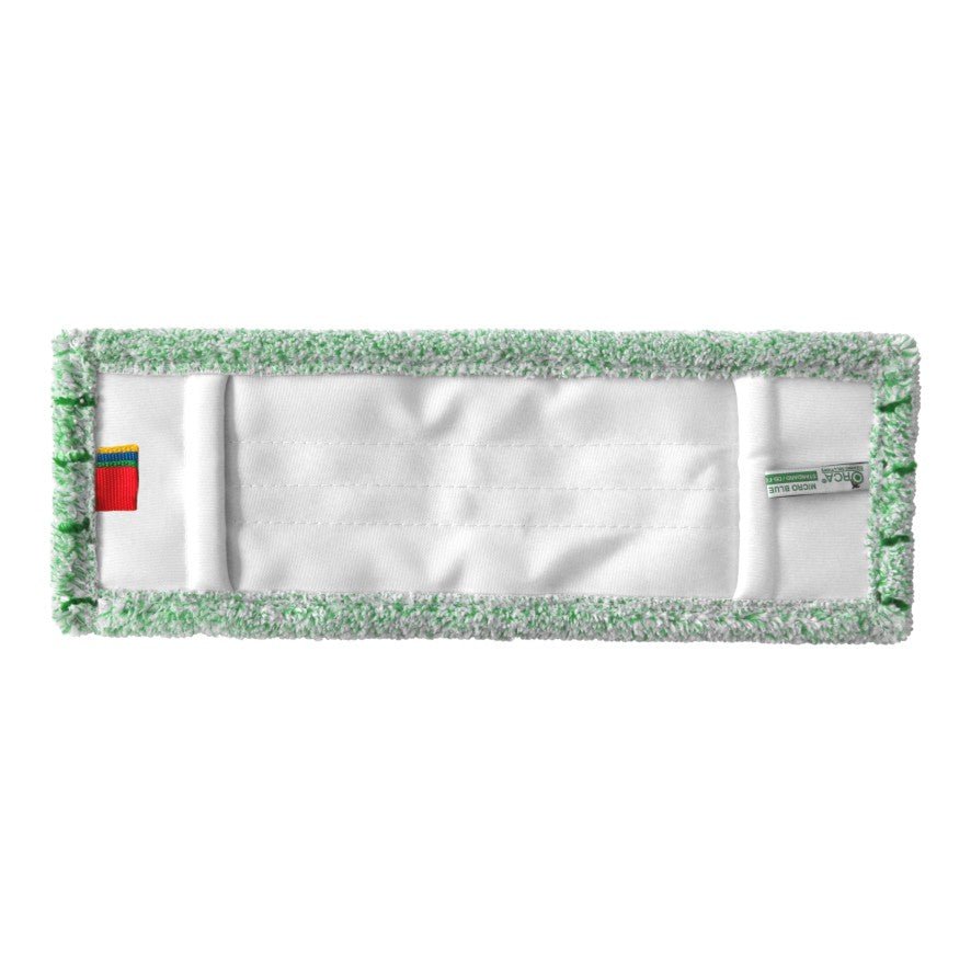 El Arcora RUNNER GREEN DB - FC MIT DECKBLATT de Arcora International GmbH es un trapeador de microfibra blanco rectangular con borde verde, una etiqueta de tela roja en un lado y una pequeña etiqueta verde - perfecto para la limpieza interior.