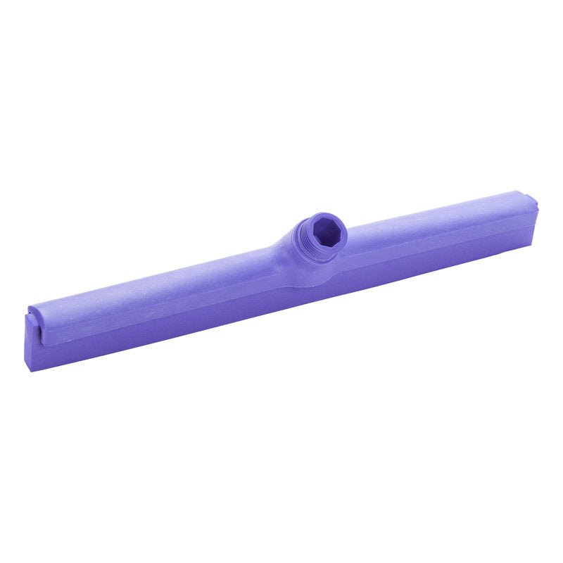 El Haug Bürsten KG WASSERSCHIEBER, 1-LIPPIG 420MM, LEBENSMITTELGUMMI cuenta con un cabezal de plástico violeta con fijación central para el mango y una hoja de goma plana y recta apta para alimentos para una limpieza efectiva del suelo.