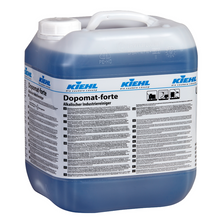 Großer Kunststoffbehälter des Kiehl Dopomat-forte Alkalischer Industriereiniger der Johannes Kiehl KG mit weißer Kappe und Griff, mit mehrsprachigen Produktangaben und Hinweisen auf dem Etikett.