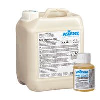 En la imagen aparecen, sobre un fondo blanco, una botella de 5 litros de Kiehl-Legnodur-Titan con el recubrimiento permanente de dos componentes Kiehl-Durator, de acabado satinado (Johannes Kiehl KG), y una botella de 100 ml.
