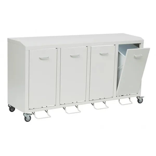 Novocal-verdiskap Serie 3000 Fireveis samler er et hvitt, hjulmontert stålskap med fire dører med fotpedal. En åpen dør gir utsikt til beholderen og muliggjør dermed enkel avfallssortering. Merke: Novocal. Materiale: plastbelagt stålplate.