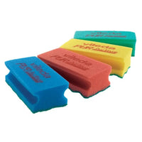 Cuatro esponjas de limpieza rectangulares Vileda PUR Active SchwammProfi, en azul, rojo, amarillo y verde, están dispuestas en diagonal. Cada esponja cuenta, en uno de sus lados, con un cepillo de poliuretano resistente en el que figura la inscripción «Vileda PURActive».